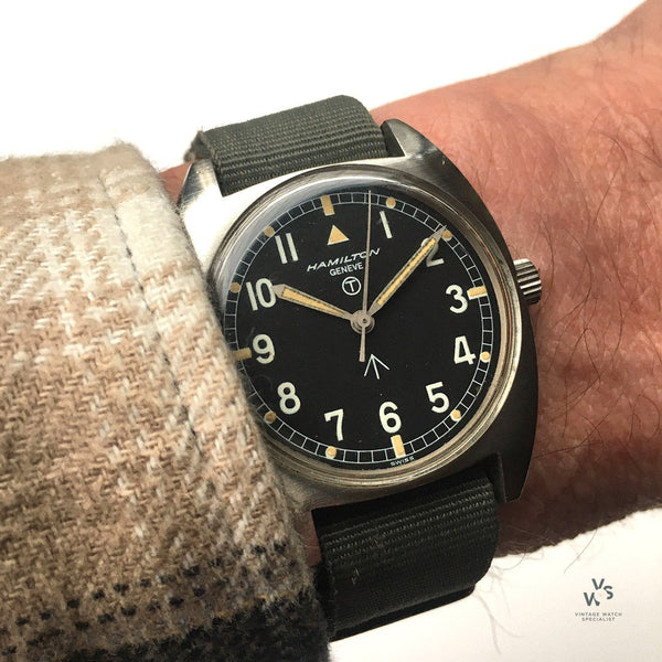 Mechanical military shop watch