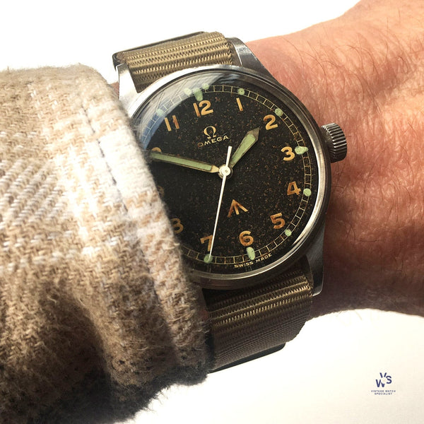 Radium wrist watch outlet