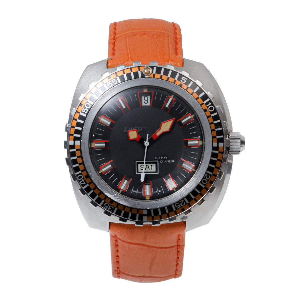 Enicar Star Diver Day Date Automatic Sherpa - Model Ref: 147-05-02 - C. 1972