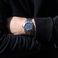 Omega Seamaster Professional - Model 196.1504 - Quartz with Blue Wave Dial in 41mm Steel Case - c.2010