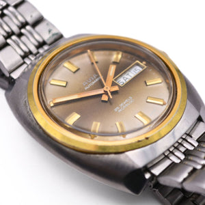 Avia - Automatic - Day/Date - ETA Cal 2789-1 - c.1976 - Gradient Dial