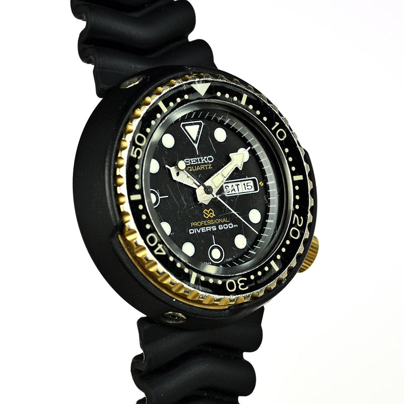 Seiko Quartz - Professional Grandfather Golden Tuna Model Ref: 7549-7009 - 600m Divers Watch - Gold over Titanium Case