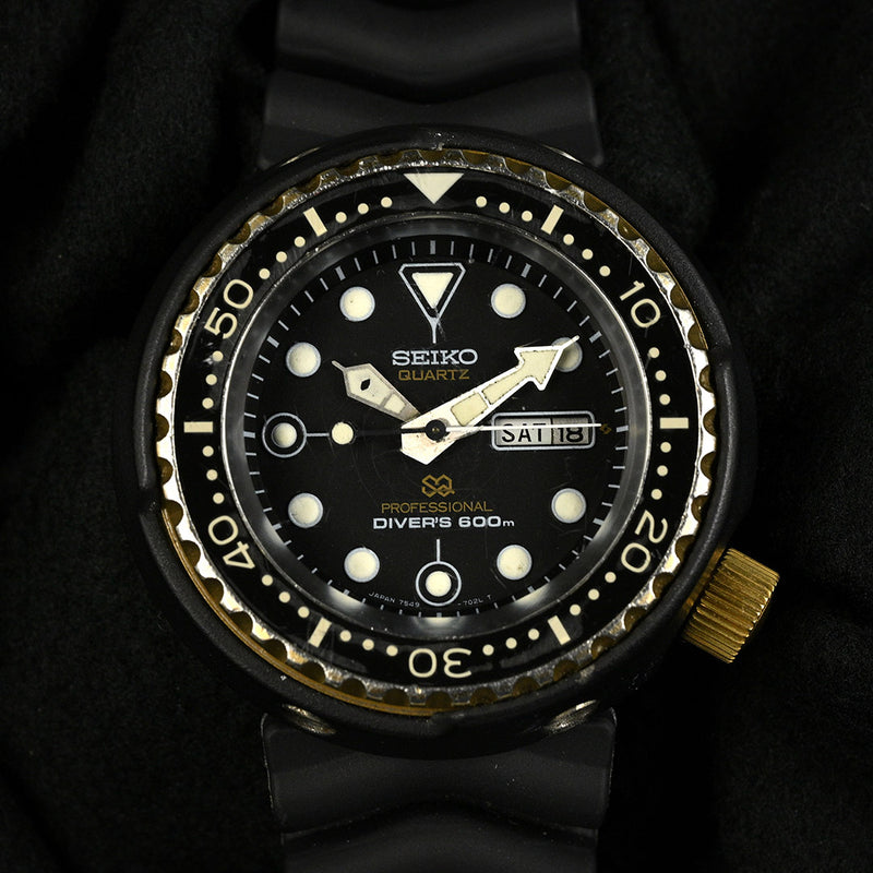 Seiko Quartz - Professional Grandfather Golden Tuna Model Ref: 7549-7009 - 600m Divers Watch - Gold over Titanium Case