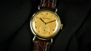 Jaeger LeCoultre Dress Watch in 9k Gold - Dennison Case - c.1953