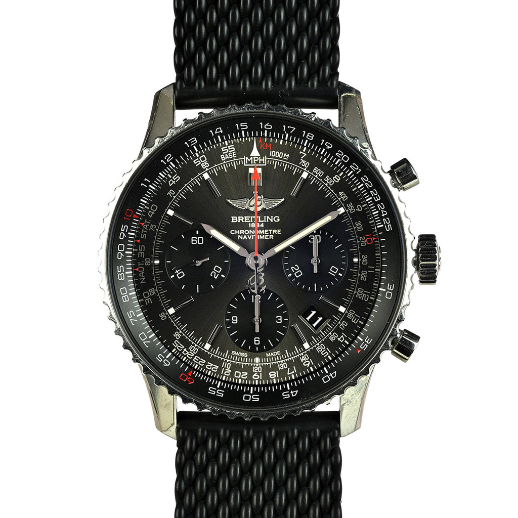 Breitling Navitimer 01 Limited Edition - Model ref: AB012124/F569 - 2018 - Box and Papers