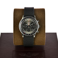 Breitling Navitimer 01 Limited Edition - Model ref: AB012124/F569 - 2018 - Box and Papers