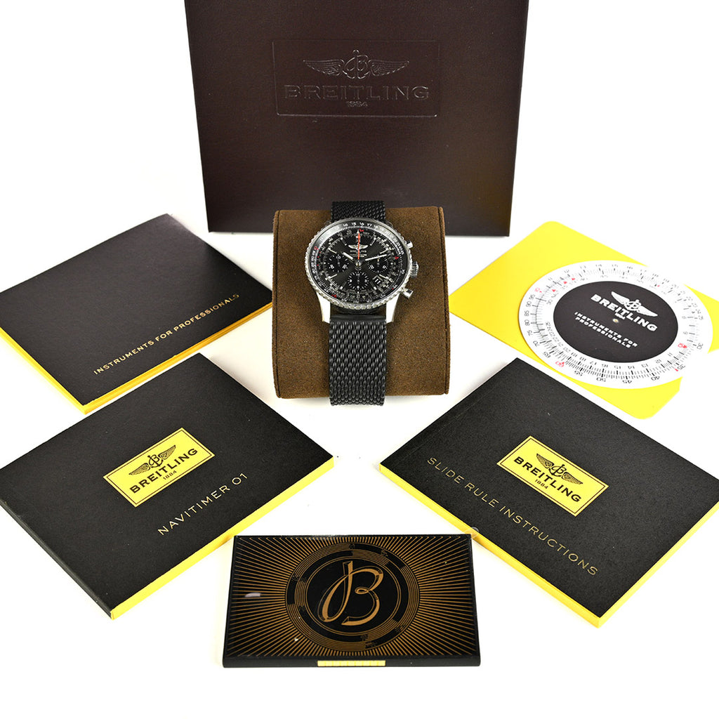 Breitling Navitimer 01 Limited Edition - Model ref: AB012124/F569 - 2018 - Box and Papers