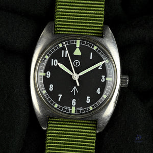 A 1976 Lost Navi Cushion Cased Watch RAF Issued Case Back Markings: 6BB 6645 99 5238290 370/76 Vintage Watch Specialist