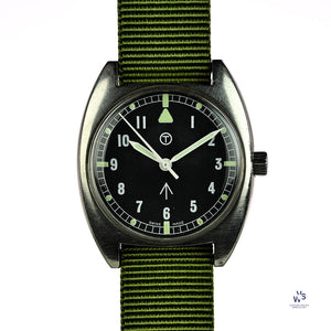 A 1976 Lost Navi Cushion Cased Watch RAF Issued Case Back Markings: 6BB 6645 99 5238290 370/76 Vintage Watch Specialist