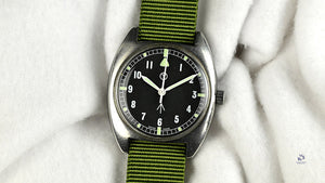 A 1976 Lost Navi Cushion Cased Watch RAF Issued Case Back Markings: 6BB 6645 99 5238290 370/76 Vintage Watch Specialist