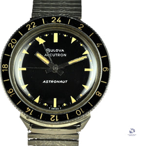 Bulova Accutron Astronaut with Black 24 hr Bezel Mint Condition Box Papers and Original Purchase Receipt 1983 Vintage Watch Specialist