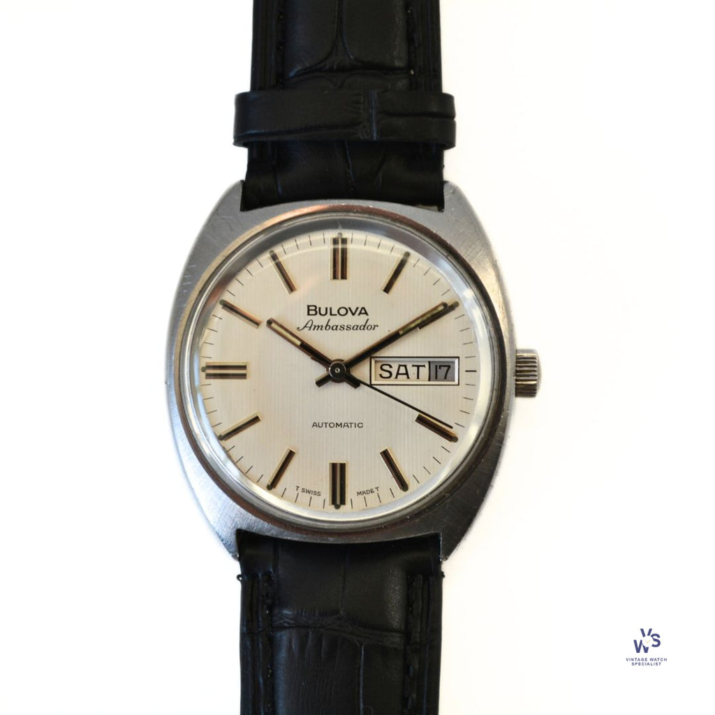 Bulova - Ambassador - Automatic - Day/Date - Texture Dial - ca. 1973 - Vintage Watch Specialist