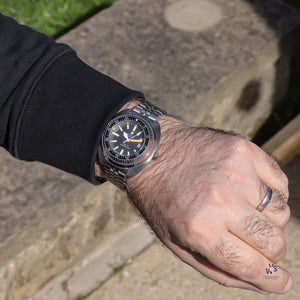 Certina Automatic DS-3 - Black Dial - Well Preserved - Papers - c.1970s - Vintage Watch Specialist