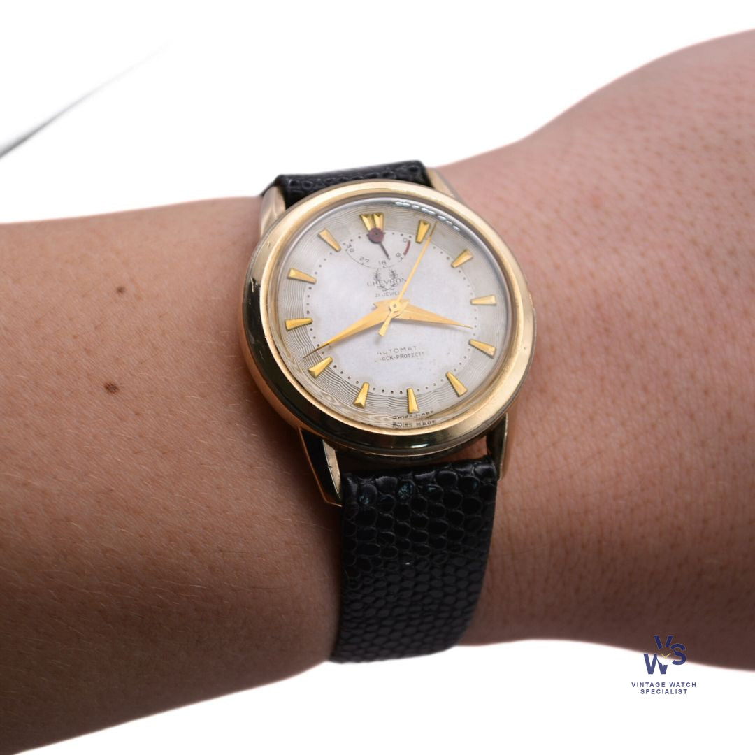 Elegant Vintage Golden Watch with Chevron Band 1959 Solid Gold Rolex Oyster Precision Ref. 6422 with Rare  main image 3