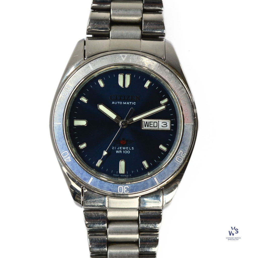 Citizen - Eagle 7 Series - Automatic Day/Date - Pepsi Bezel - Vintage Dive Watch - ca 1988 - Vintage Watch Specialist