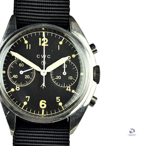 CWC - ’FAB FOUR’ - 2 Register Chronograph - Military - Valjoux Caliber: 7733 - Vintage Watch Specialist