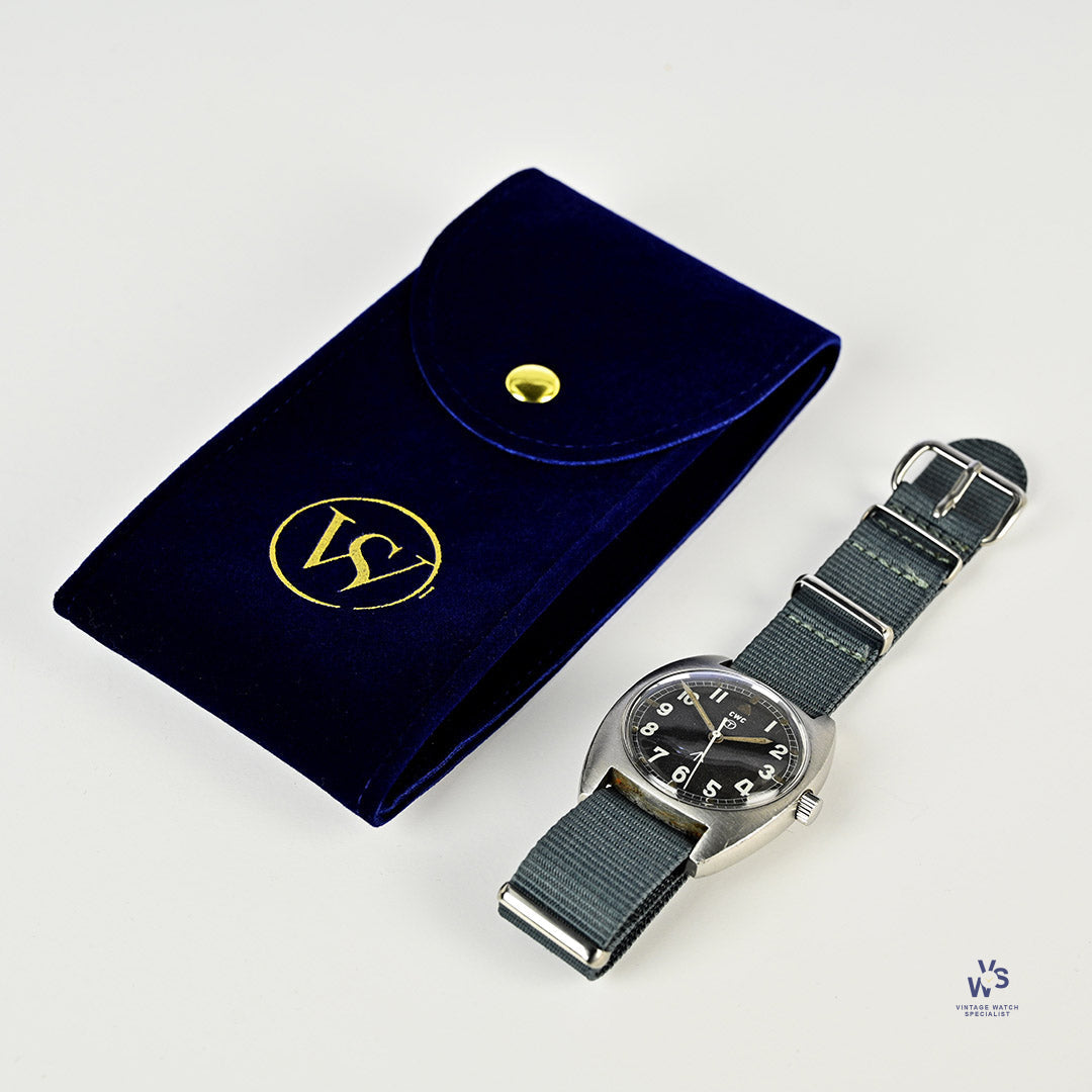 CWC W10 1977年製 手巻きビンテージ腕時計 CWC W10 オリジナル ミリタリー 英国軍 手巻き スイス製 OH証明書付き