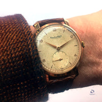 International Watch Co. - 18K Gold Manual Wound Cal.88 Sub Seconds c.1957 Vintage Specialist