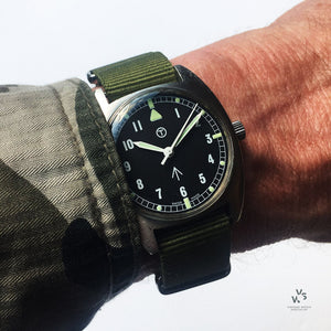 Lost Navi - 6BB (RAF) - Case Back Markings: 6BB-6645 99-5238290 1517/76 - Vintage Watch Specialist