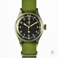 Omega 1953 ’Fat Arrow’ RAF-Issued Pilot’s watch - 1953 - Vintage Watch Specialist