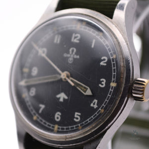 Omega 6B Fat Arrow - Caseback Ref: 6645 101000 - Circa 1953 - Vintage Watch Specialist