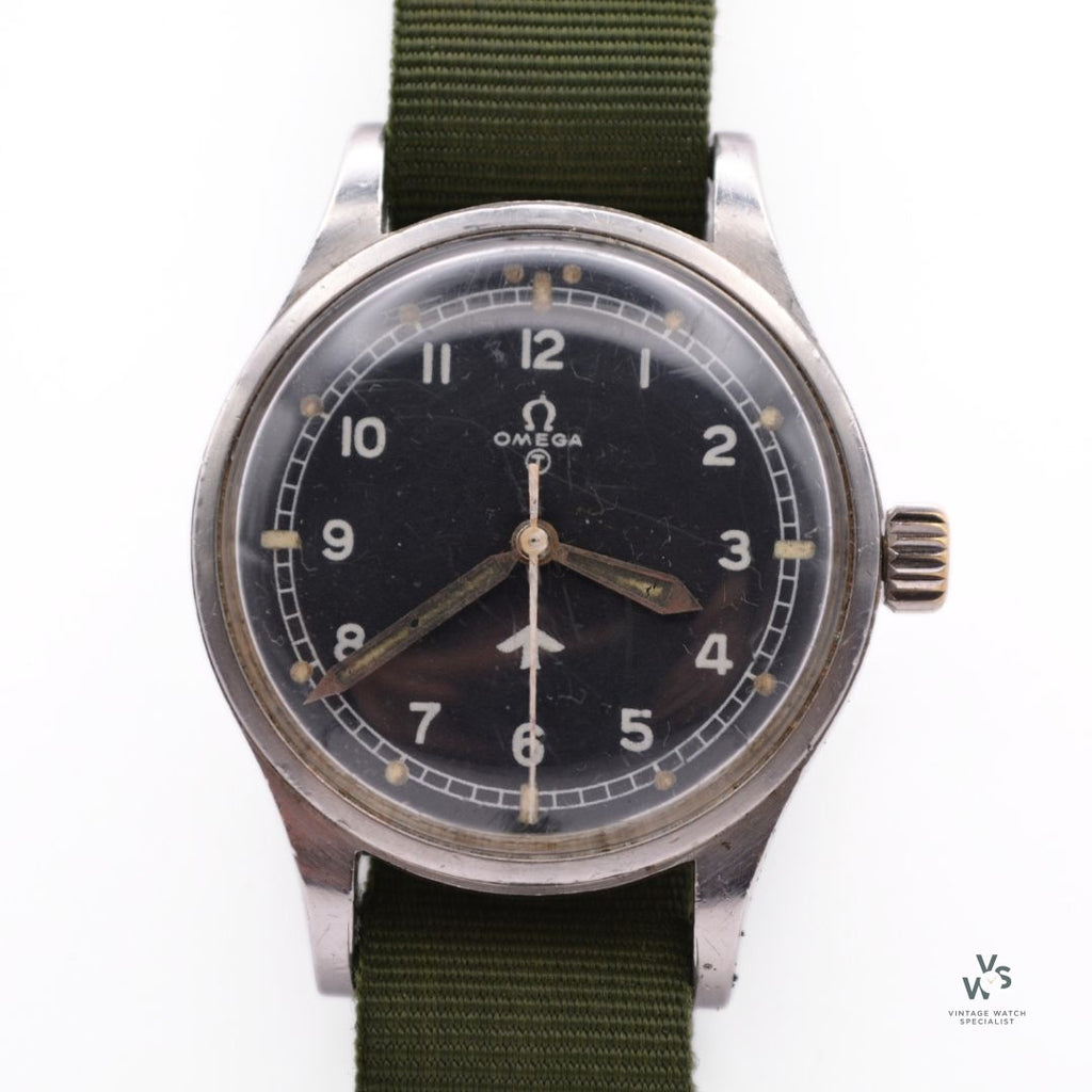 Omega 6B Fat Arrow - Caseback Ref: 6645 101000 - Circa 1953 - Vintage Watch Specialist
