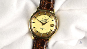 Omega Constellation Calendar - 18k Gold - Box and Papers - Model Ref: 168.5004 - c.1966 - Vintage Watch Specialist