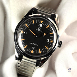 Omega Railmaster - 1957 Trilogy Heritage - New Unworn 2018 - Box & papers - Vintage Watch Specialist