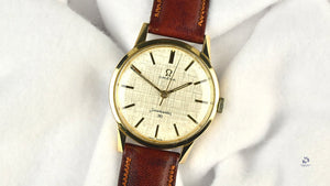 Omega Seamaster 30 - Model Ref: 135.003-62 - Linen Dial - Gold Plated - c.1960s - Vintage Watch Specialist