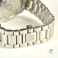 Omega - Seamaster Chronograph - Reference 221.10.42.40.01.001 - Beijing Olympics 2008 - Box & Papers - Vintage Watch Specialist