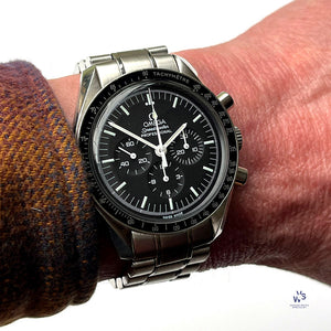 Omega Speedmaster Moonwatch - Model Reference: 145.0022- 345.0022 - c.2000 - Vintage Watch Specialist