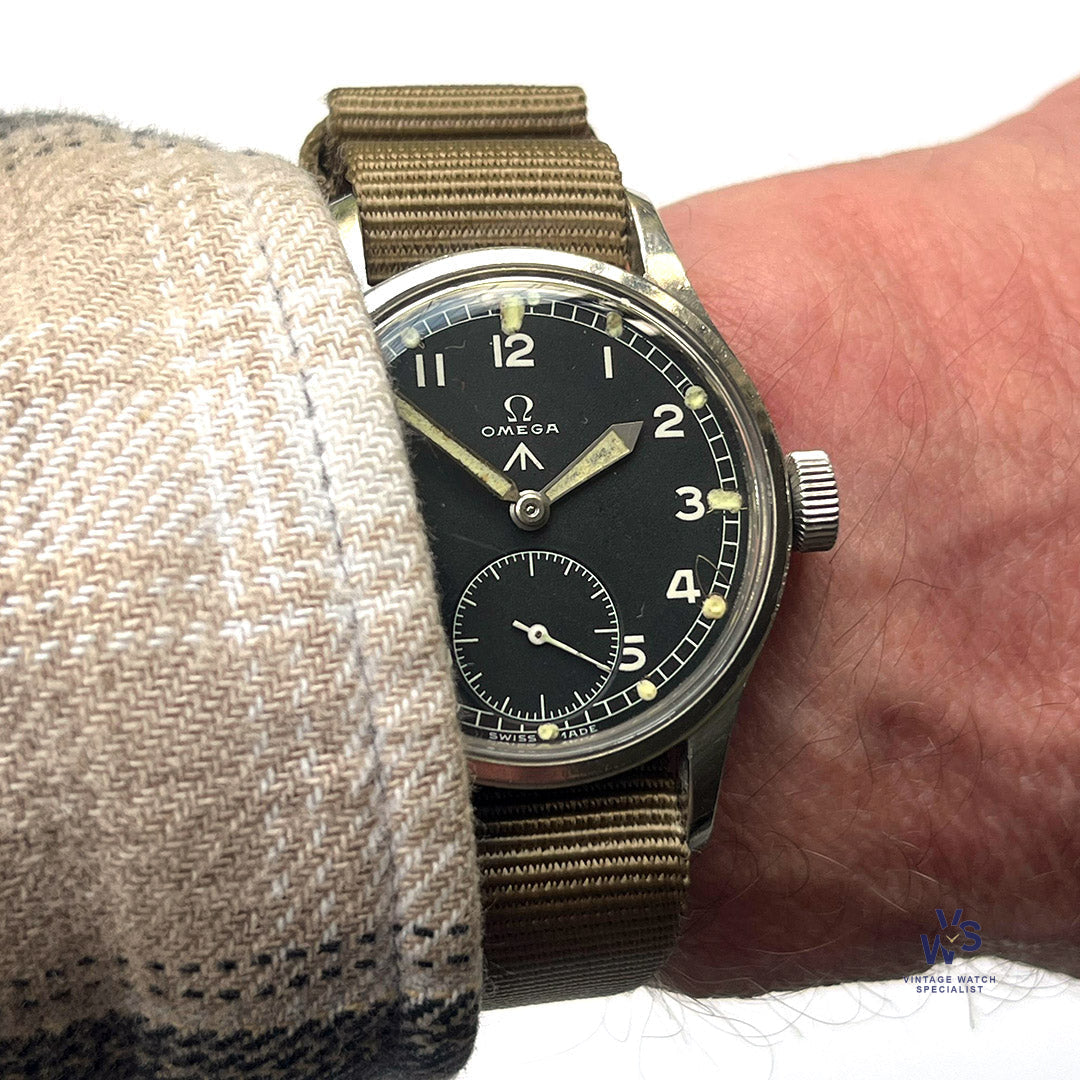 Omega Dirty Dozen WW2 British Military Issued Soldiers Watch - c.1944 ...