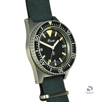 Precista Royal Navy Diver - Quartz - Asymmetric Case - Original Military Markings - 1993 - Vintage Watch Specialist