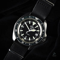 Rare CWC Royal Navy Automatic Diver MK.1 - Quickset Date - 2004 - Vintage Watch Specialist