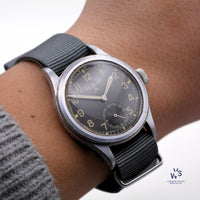 Record - Dirty Dozen - Matching Numbers - Caseback Ref: WWW L26830 - C.1944 - Vintage Watch Specialist
