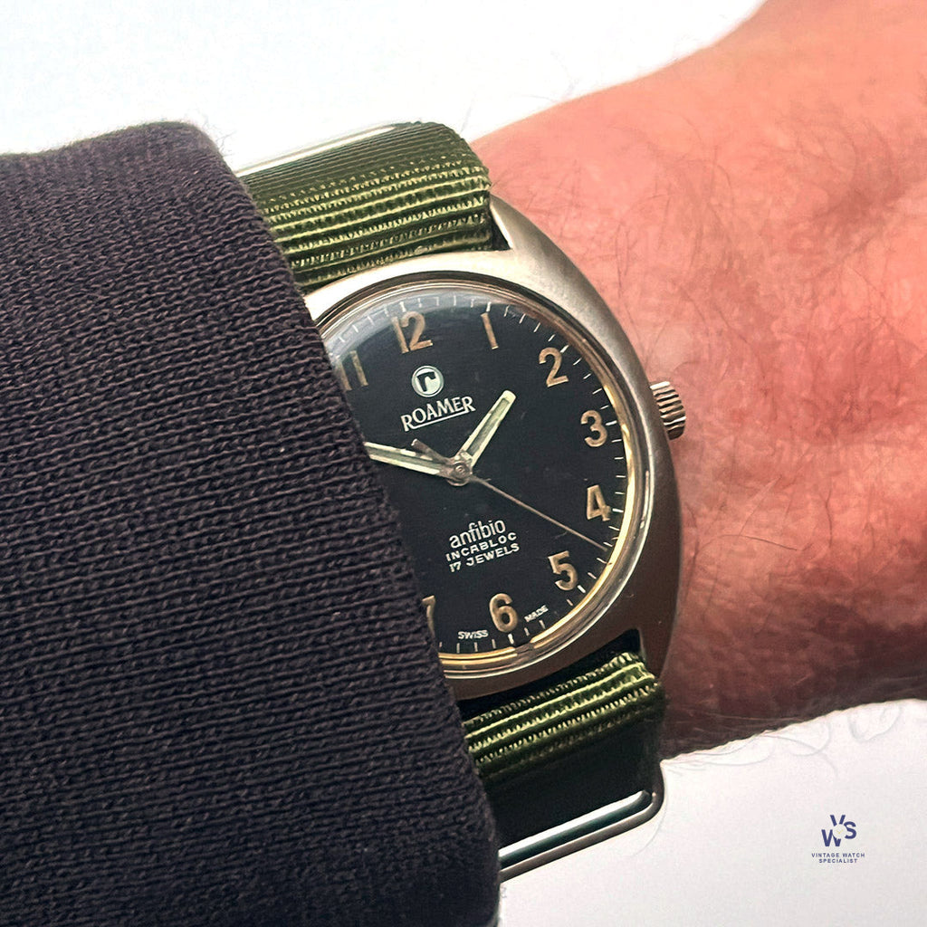 Roamer Anfibio - Model 520-1120.016 - Rhodesian Military Watch Issued circa. 1973-1976 - Vintage Watch Specialist