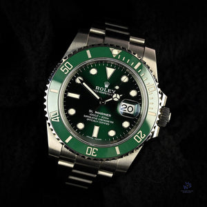 Rolex - Submariner - Model Ref: 116610LV - (Hulk) - 2017 - Vintage Watch Specialist