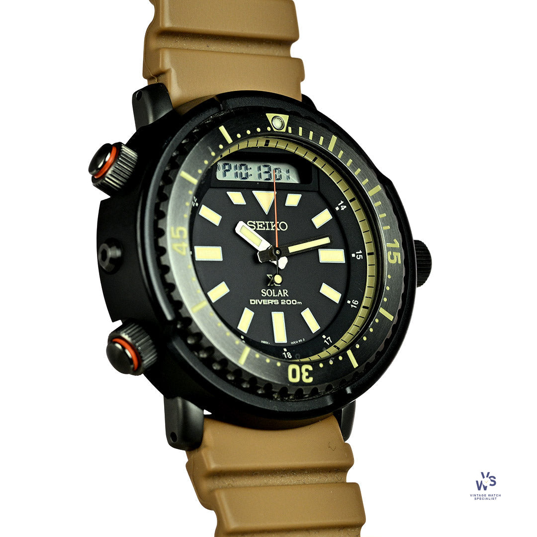 Seiko H851 - Solar Diver's 200m - The 'Arnie' - Box and Papers - c