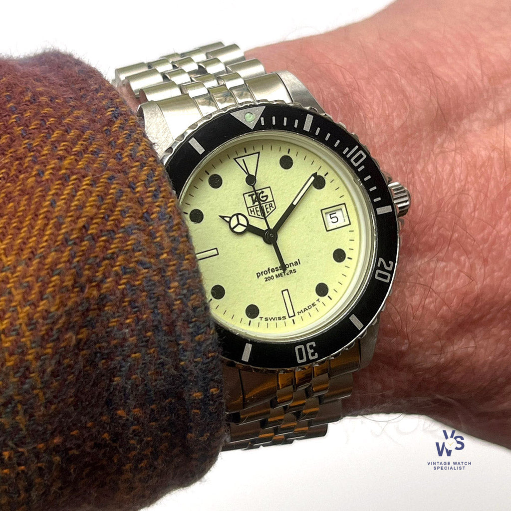 Tag Heuer Professional 200m - Night Diver - Luminous Dial - Model Ref: 980.113B - c.1987 - Vintage Watch Specialist
