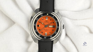Technos Automatic Sky Diver - Calendar Function - c.1970s - Provenance Included - Vintage Watch Specialist