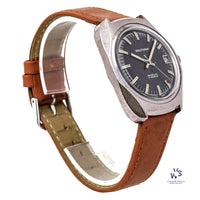 Waltham Calendar Manual -Stainless Steel Case - c.1970 - Vintage Watch Specialist