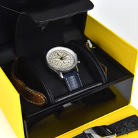 2010 Breitling Navitimer World Chronograph Ref. A2432212/G571 - Silver Dial - Full set box and papers - Vintage Watch Specialist