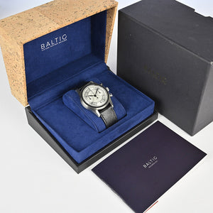 Baltic Bicompax 002 - Manual - 2020 - Box and Papers
