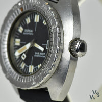 Doxa Automatic Sub 300T ’Sharkhunter’ - Professional Divers’ Watch - Black Dial c.1969 - Vintage Watch Specialist