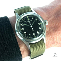 Hamilton - A British Military RAF Issued - 6B-9101000 - H 1813 M - Mark XI Watch - Vintage Watch Specialist