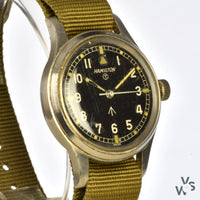 Hamilton British Military Issue 9101000-H - Vintage Watch Specialist