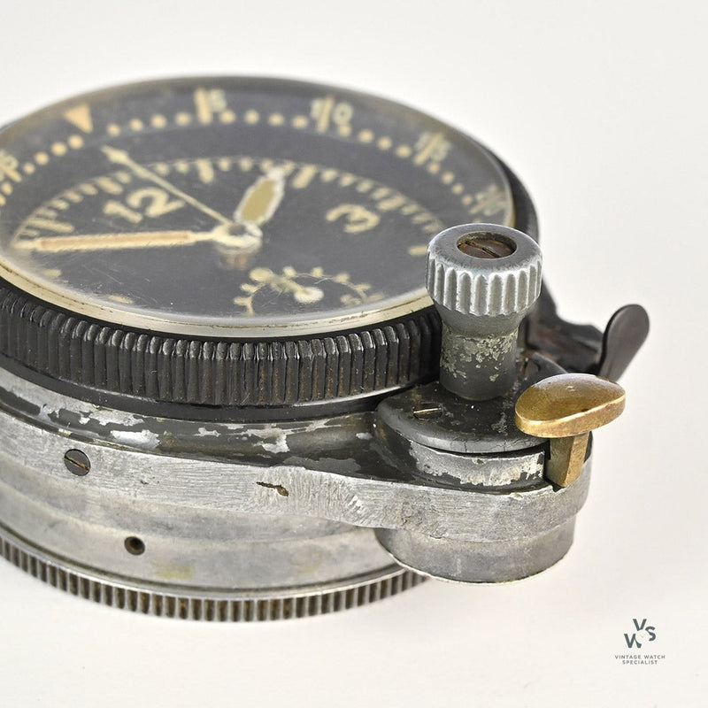 Junghans 30 BZ WW2 Luftwaffe Aircraft Clock - c.1940s - Vintage Watch Specialist