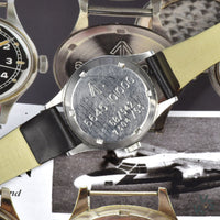 Omega 1953 ’Fat Arrow’ RAF-Issued Pilot’s watch - Ref. 2777-1 - 6645 - 101000 6B/542 - Vintage Watch Specialist