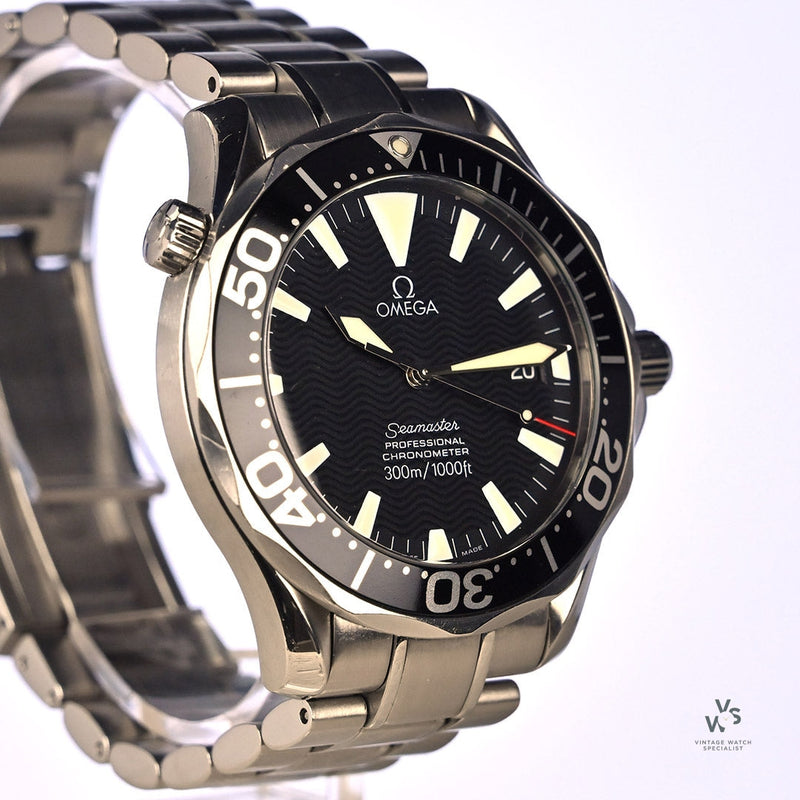 Omega Seamaster Professional Chronometer - Black Wave Dial - 2008 - Ref: 2254.50.000 - Vintage Watch Specialist