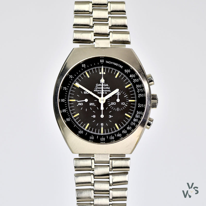 Omega Speedmaster Professional Mark II - Reference: 145.022 - c.1979 - Caliber 861 - Vintage Watch Specialist